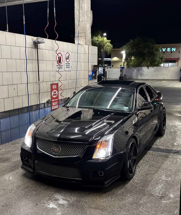 2009 Cadillac CTS-V 2nd Gen - Image 4 of 5
