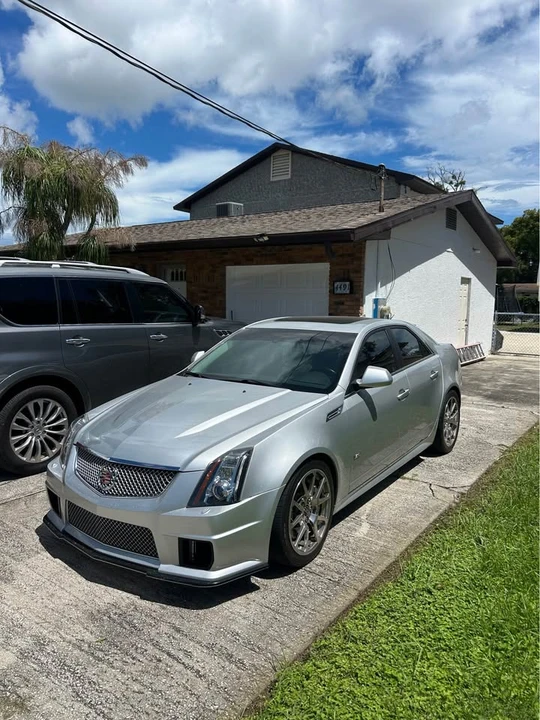 2009 Cadillac CTS-V 2nd Gen - Image 2 of 9