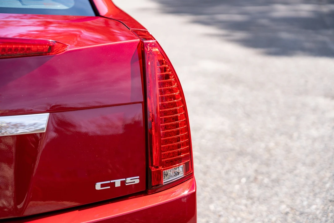 2009 Cadillac CTS-V 2nd Gen - Image 19 of 31