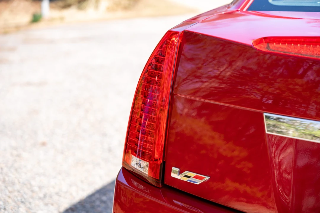 2009 Cadillac CTS-V 2nd Gen - Image 18 of 31