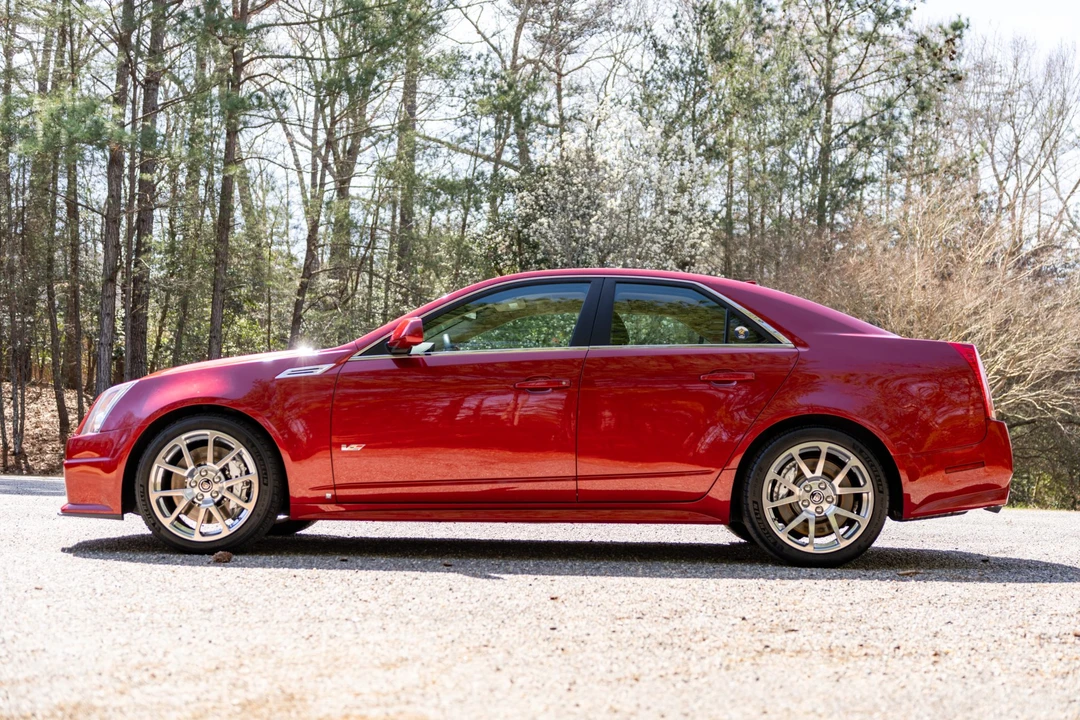 2009 Cadillac CTS-V 2nd Gen - Image 5 of 31
