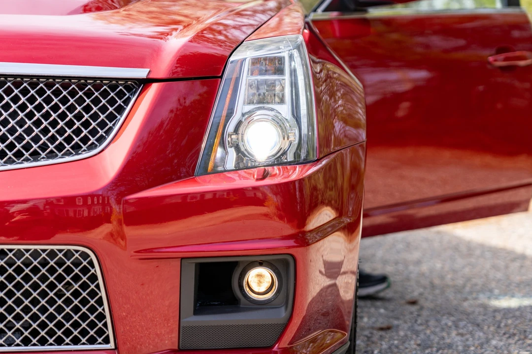 2009 Cadillac CTS-V 2nd Gen - Image 14 of 31