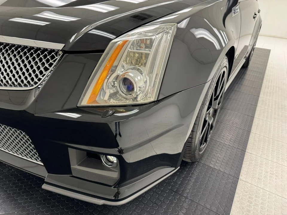 2009 Cadillac CTS-V 2nd Gen - Image 10 of 21