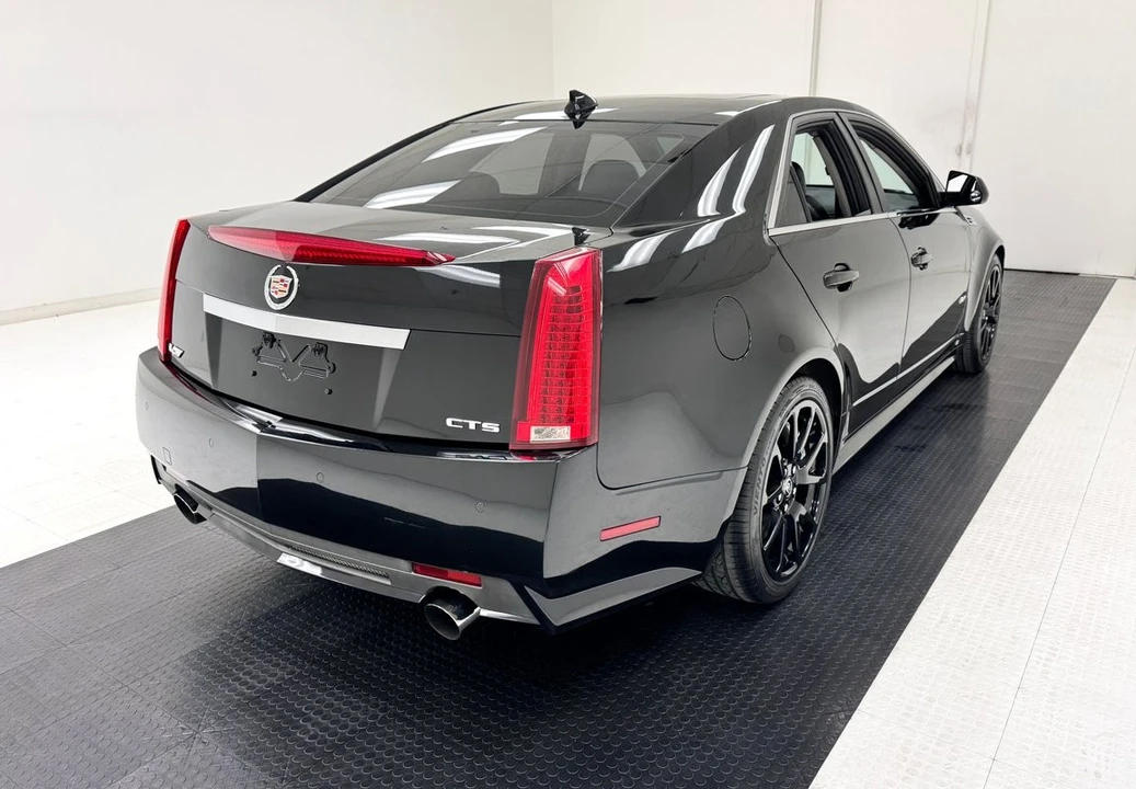 2009 Cadillac CTS-V 2nd Gen - Image 5 of 12