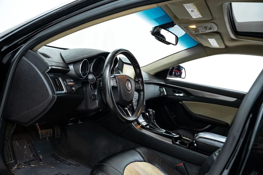 2009 Cadillac CTS-V 2nd Gen - Image 17 of 31