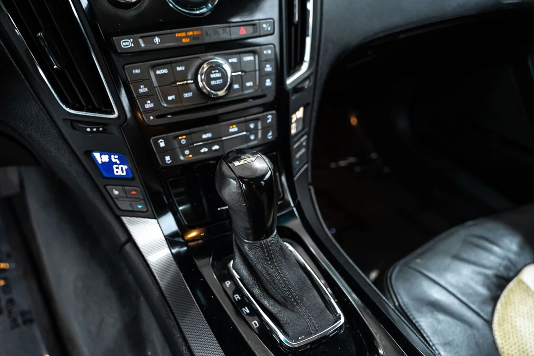 2009 Cadillac CTS-V 2nd Gen - Image 30 of 31
