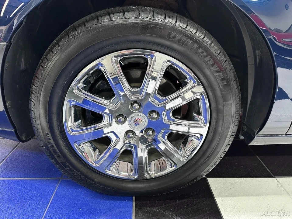 2009 Cadillac DTS - Image 11 of 21