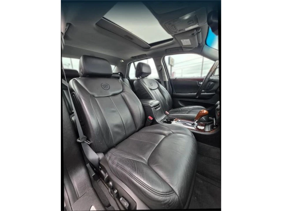 2009 Cadillac DTS - Image 13 of 19