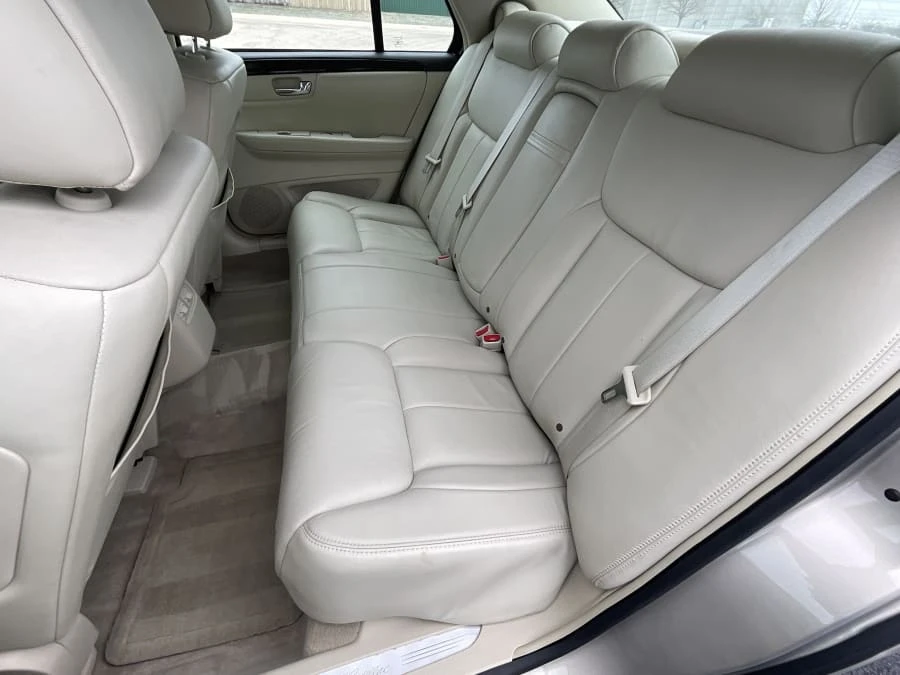 2009 Cadillac DTS - Image 5 of 10