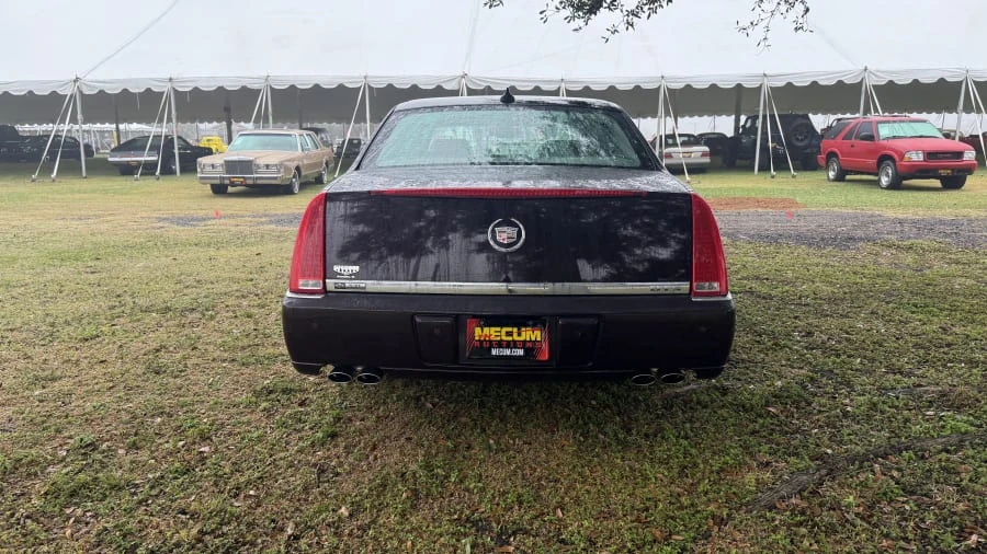 2009 Cadillac DTS - Image 5 of 22