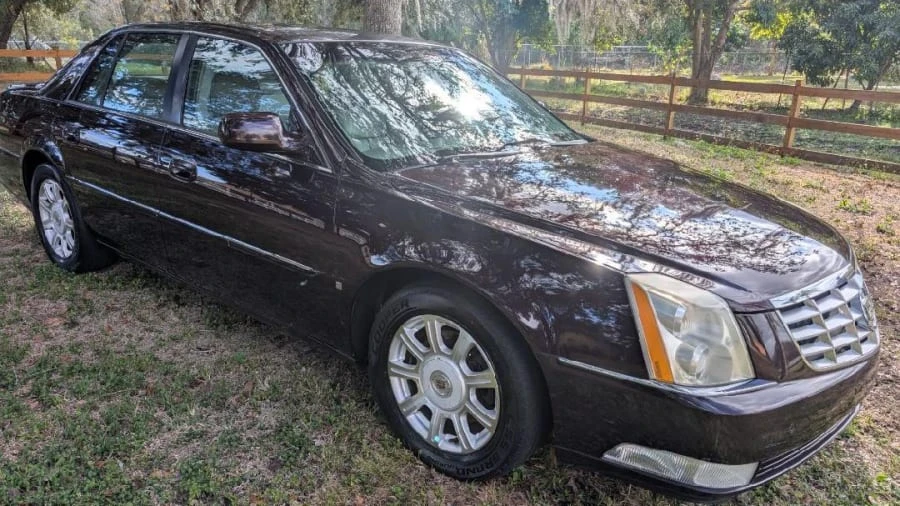 2009 Cadillac DTS - Image 9 of 22