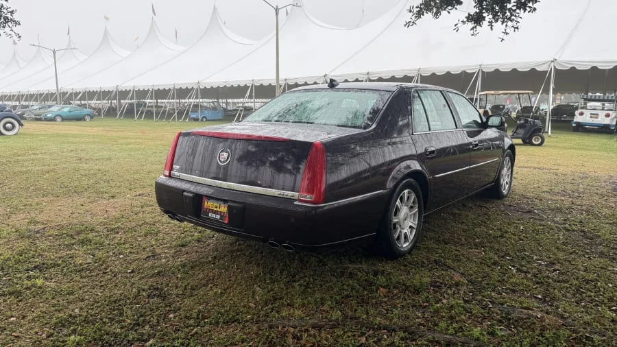 2009 Cadillac DTS - Image 3 of 22