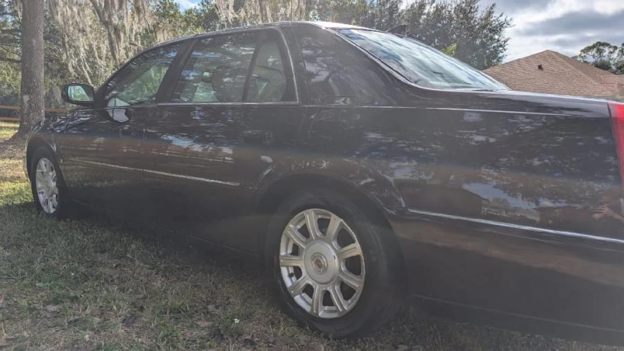 2009 Cadillac DTS - Image 6 of 22