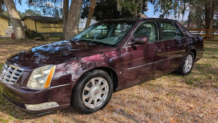 2009 Cadillac DTS - Image 10 of 22
