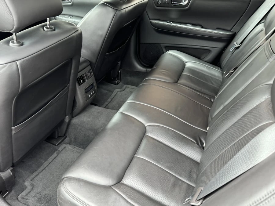 2009 Cadillac DTS - Image 7 of 8