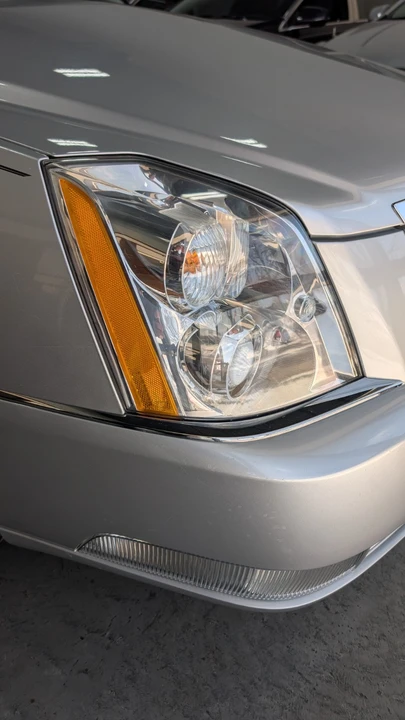 2009 Cadillac DTS - Image 12 of 18