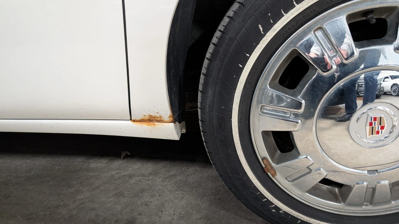 2009 Cadillac DTS - Image 17 of 20