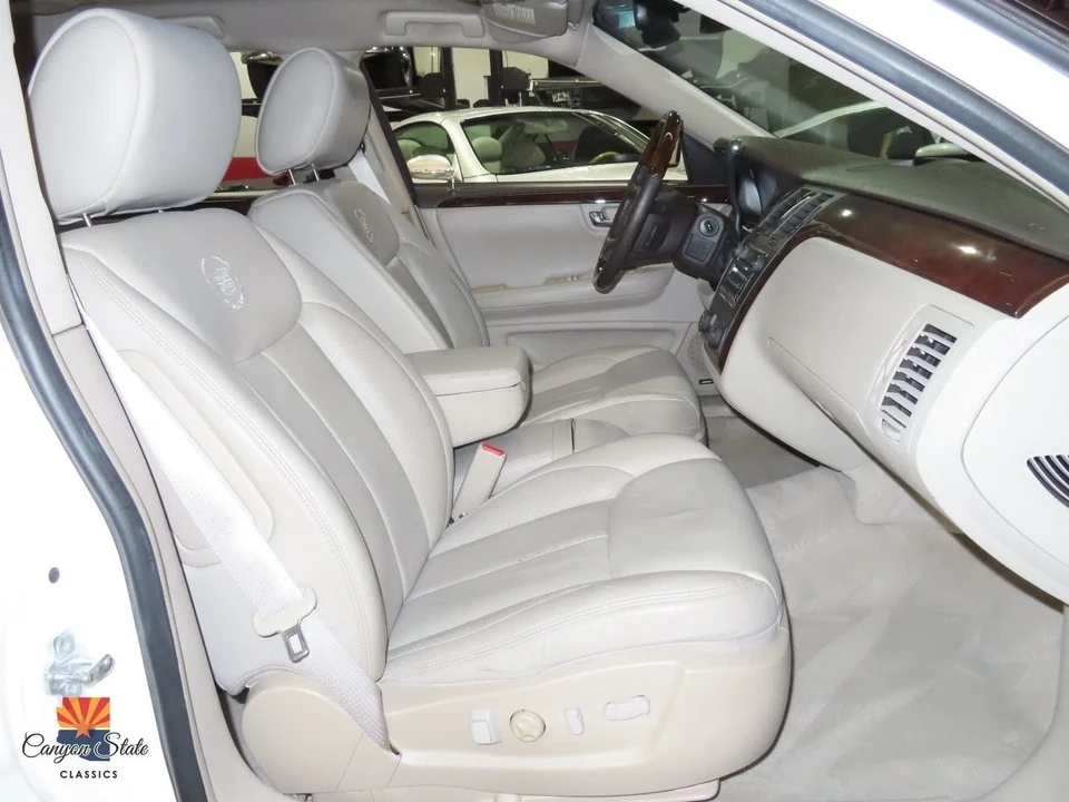 2009 Cadillac DTS - Image 5 of 21