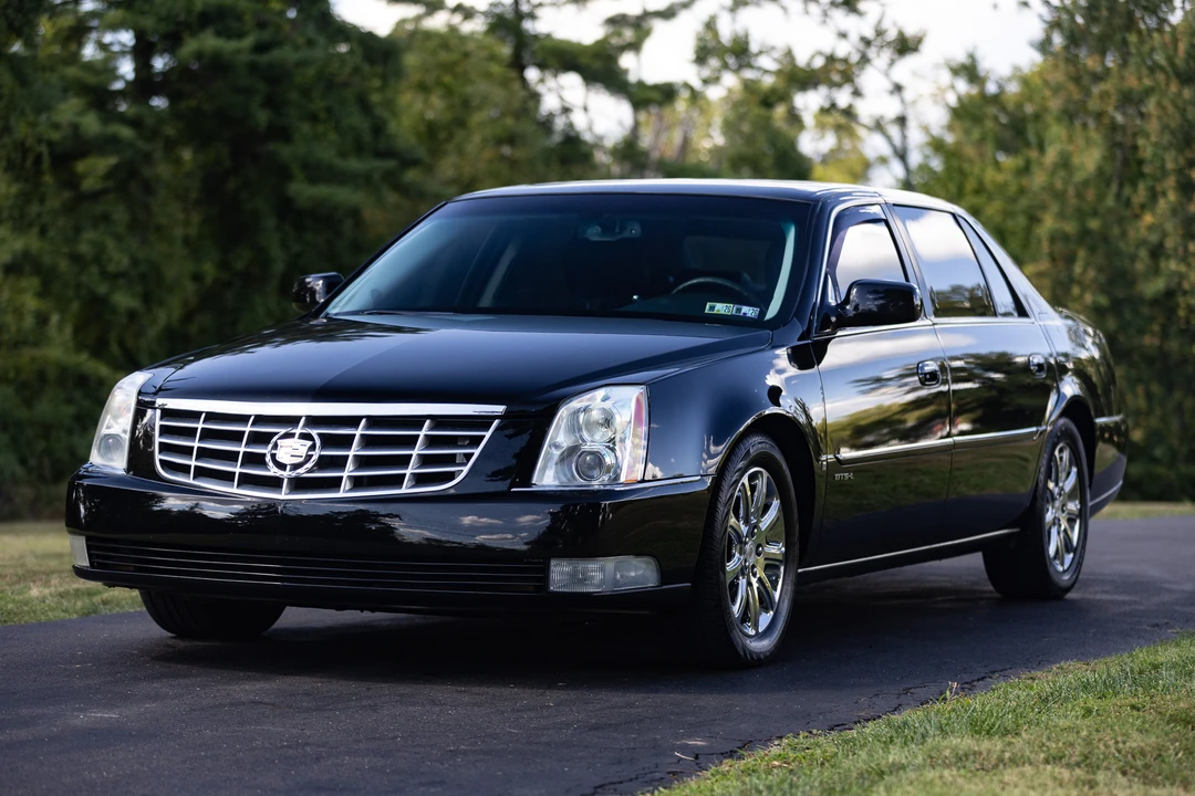 2009 Cadillac DTS - Image 13 of 31