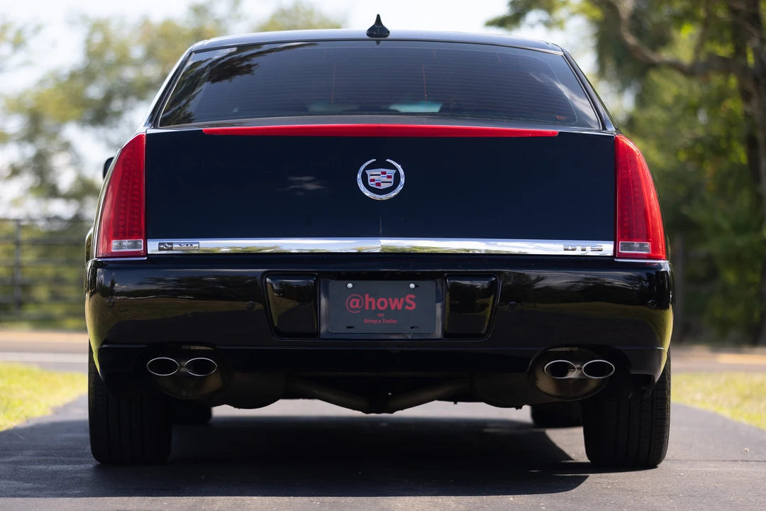 2009 Cadillac DTS - Image 31 of 31