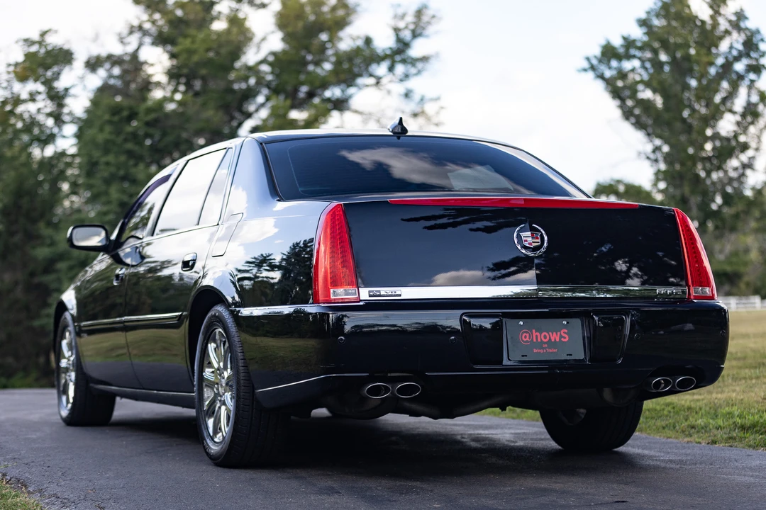 2009 Cadillac DTS - Image 28 of 31