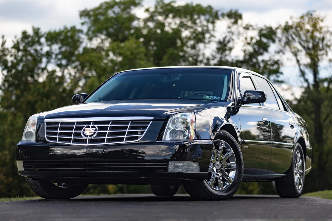 2009 Cadillac DTS - Image 12 of 31
