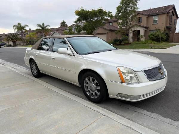2009 Cadillac DTS - Image 4 of 31