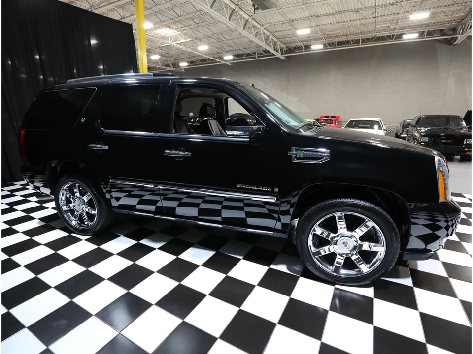 2009 Cadillac Escalade & EXT 3rd Gen - Image 17 of 31