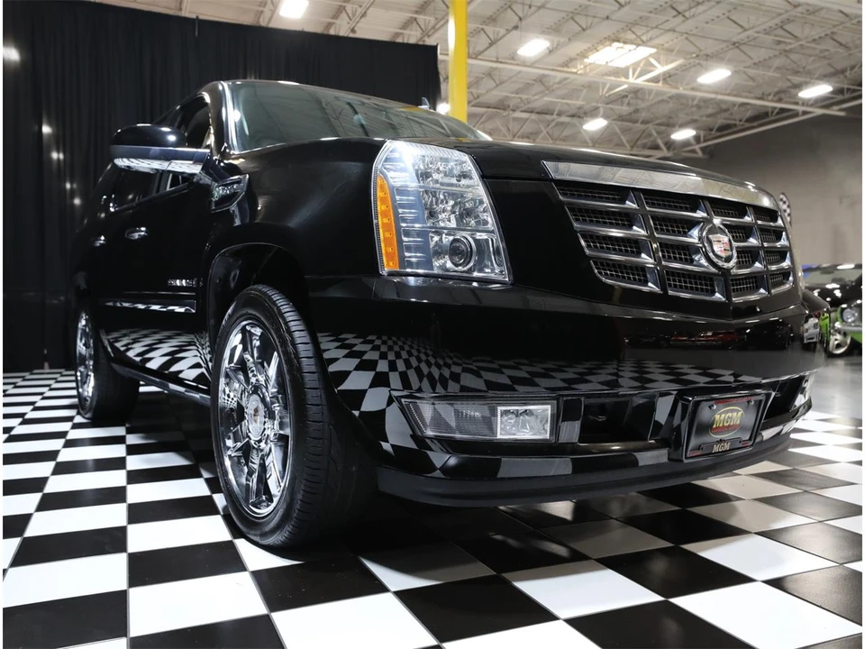 2009 Cadillac Escalade & EXT 3rd Gen - Image 13 of 31