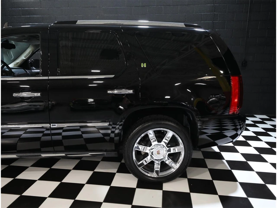 2009 Cadillac Escalade & EXT 3rd Gen - Image 25 of 31