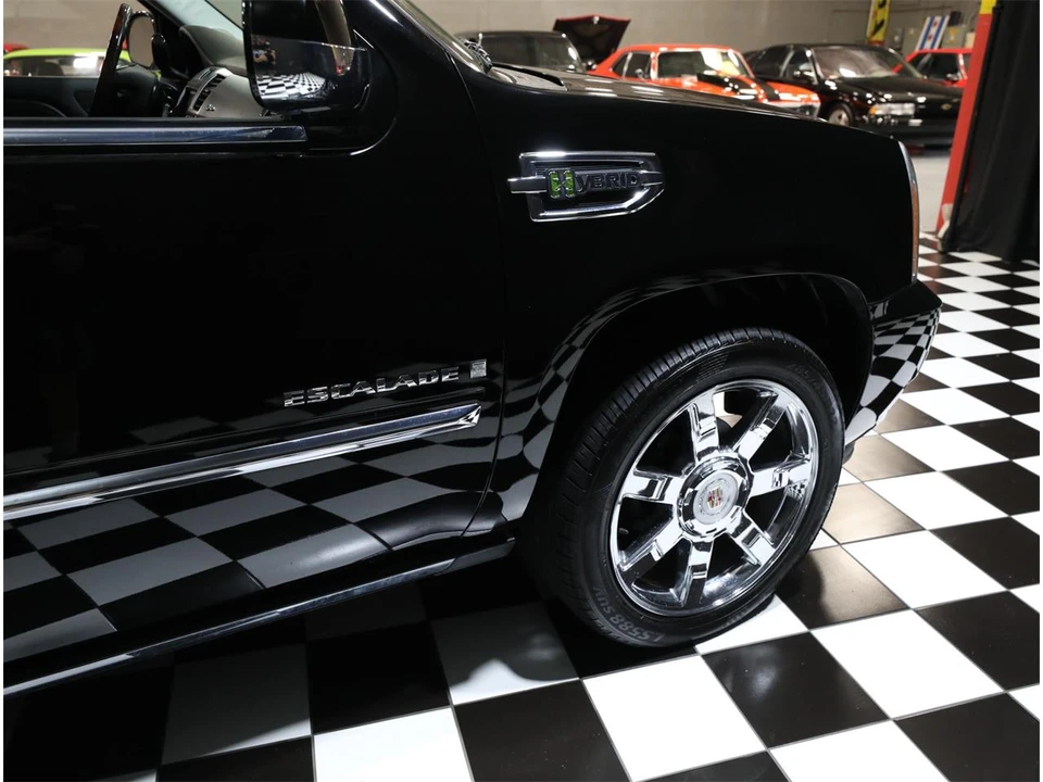 2009 Cadillac Escalade & EXT 3rd Gen - Image 15 of 31
