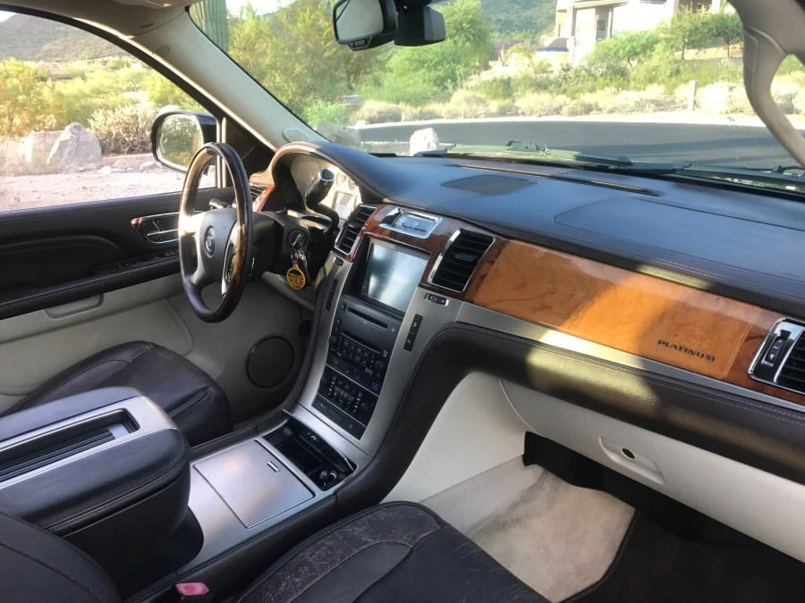 2009 Cadillac Escalade & EXT 3rd Gen - Image 6 of 8