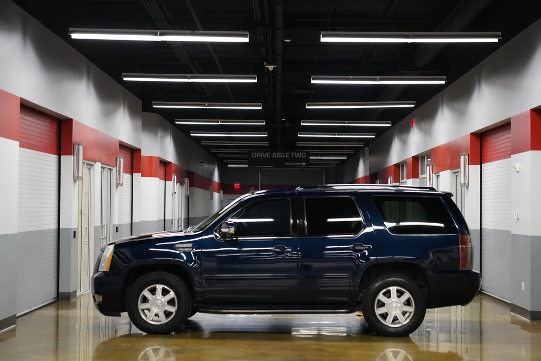 2009 Cadillac Escalade & EXT 3rd Gen - Image 28 of 31