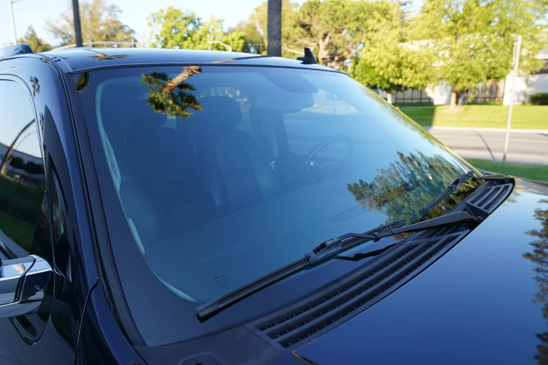 2009 Cadillac Escalade & EXT 3rd Gen - Image 31 of 31