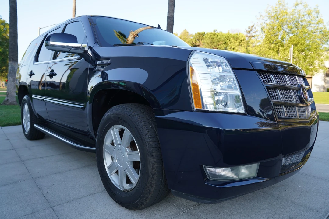 2009 Cadillac Escalade & EXT 3rd Gen - Image 15 of 31