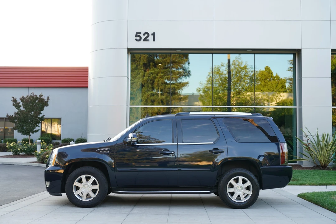 2009 Cadillac Escalade & EXT 3rd Gen - Image 10 of 31