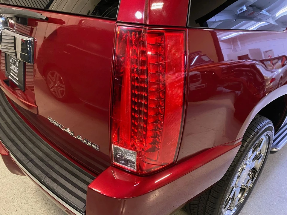 2009 Cadillac Escalade & EXT 3rd Gen - Image 21 of 21