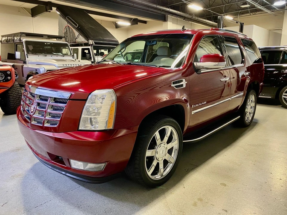 2009 Cadillac Escalade & EXT 3rd Gen - Image 3 of 21