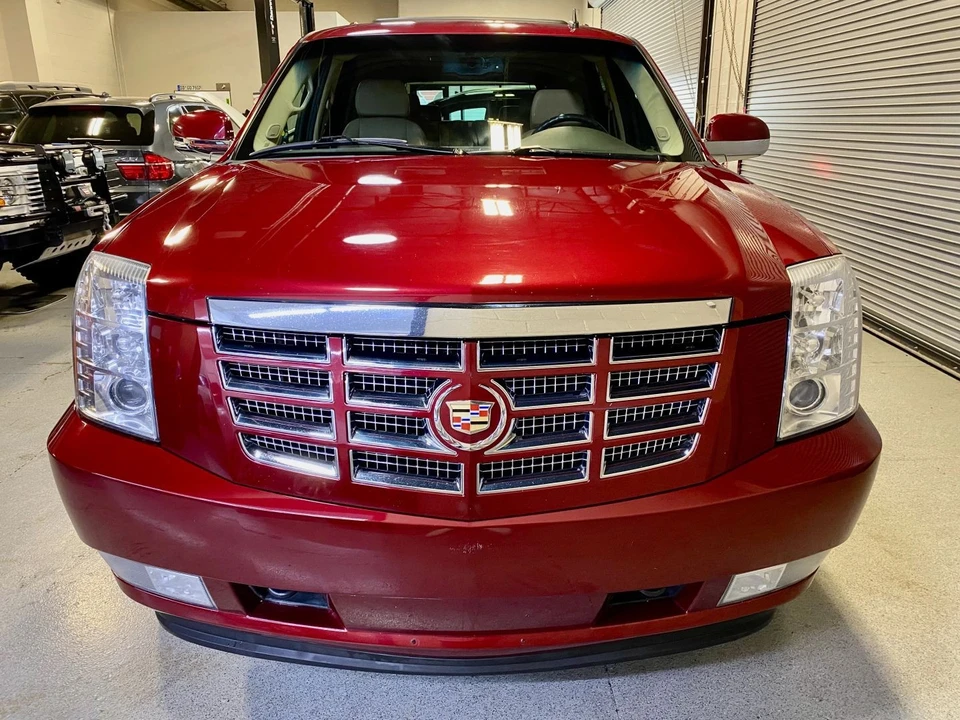 2009 Cadillac Escalade & EXT 3rd Gen - Image 6 of 21