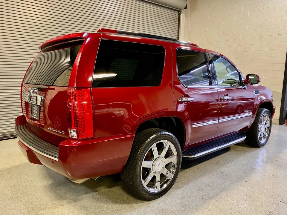 2009 Cadillac Escalade & EXT 3rd Gen - Image 9 of 21