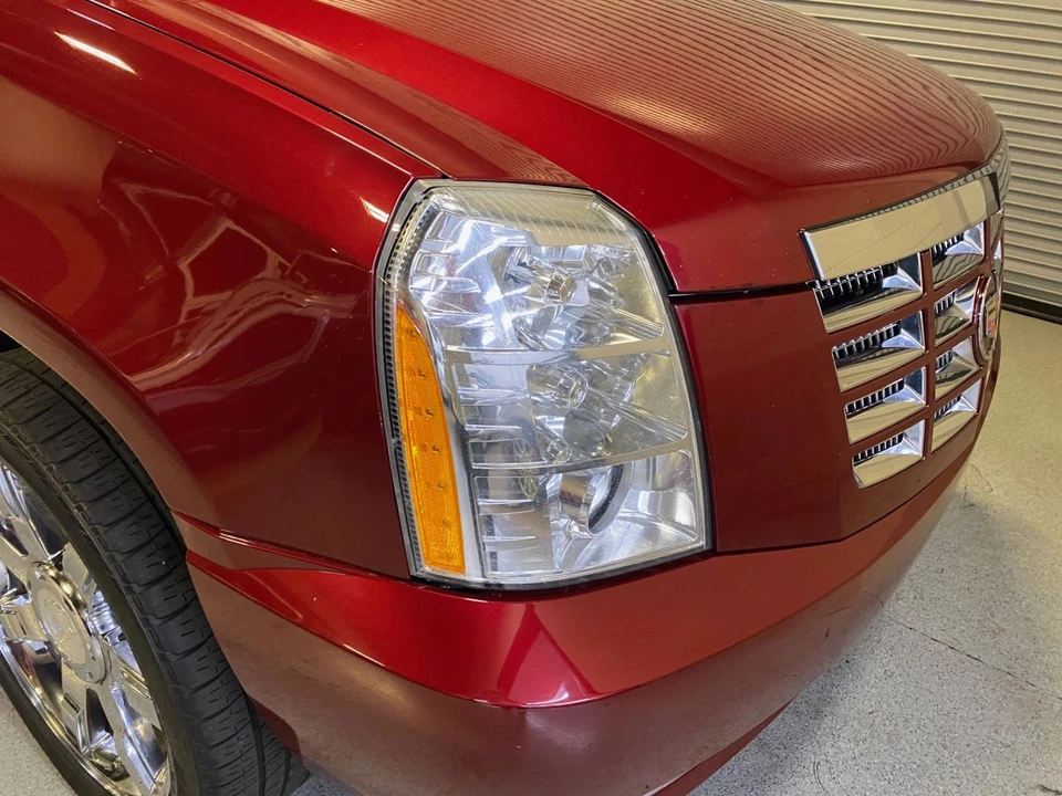 2009 Cadillac Escalade & EXT 3rd Gen - Image 18 of 21