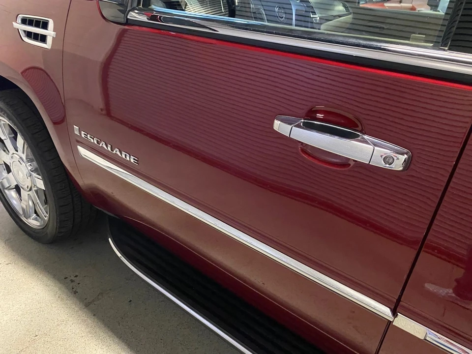 2009 Cadillac Escalade & EXT 3rd Gen - Image 13 of 21