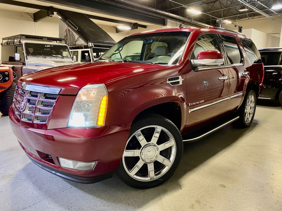 2009 Cadillac Escalade & EXT 3rd Gen - Image 2 of 21