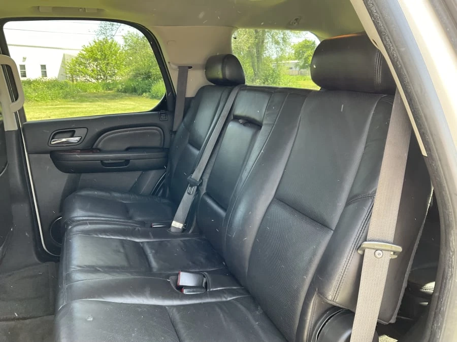 2009 Cadillac Escalade & EXT 3rd Gen - Image 6 of 8