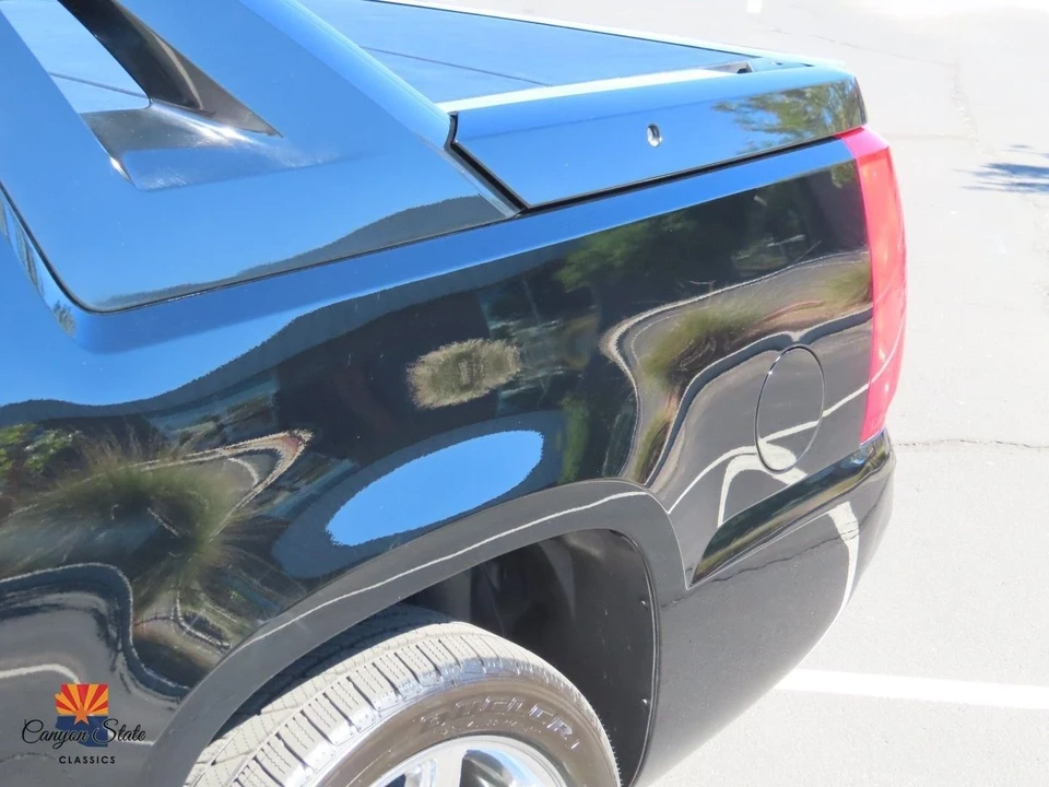 2009 Cadillac Escalade & EXT 3rd Gen - Image 15 of 21