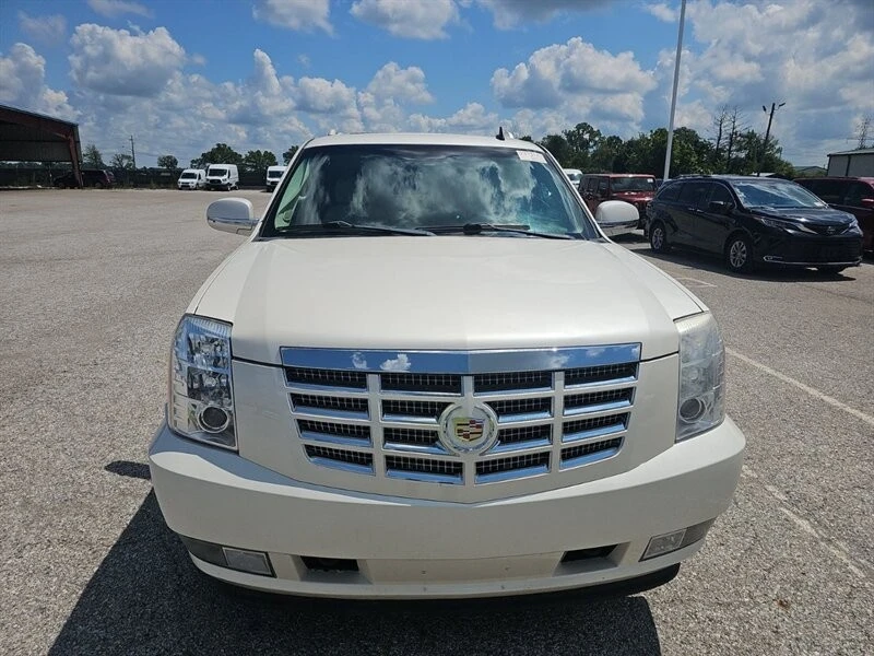 2009 Cadillac Escalade & EXT 3rd Gen - Image 10 of 12