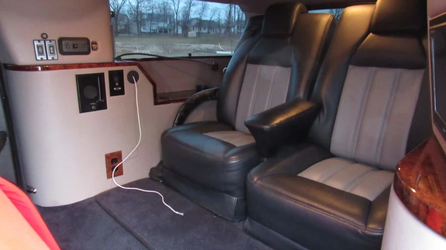 2009 Cadillac Escalade & EXT 3rd Gen - Image 5 of 11