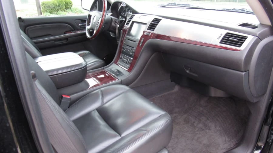 2009 Cadillac Escalade & EXT 3rd Gen - Image 7 of 11