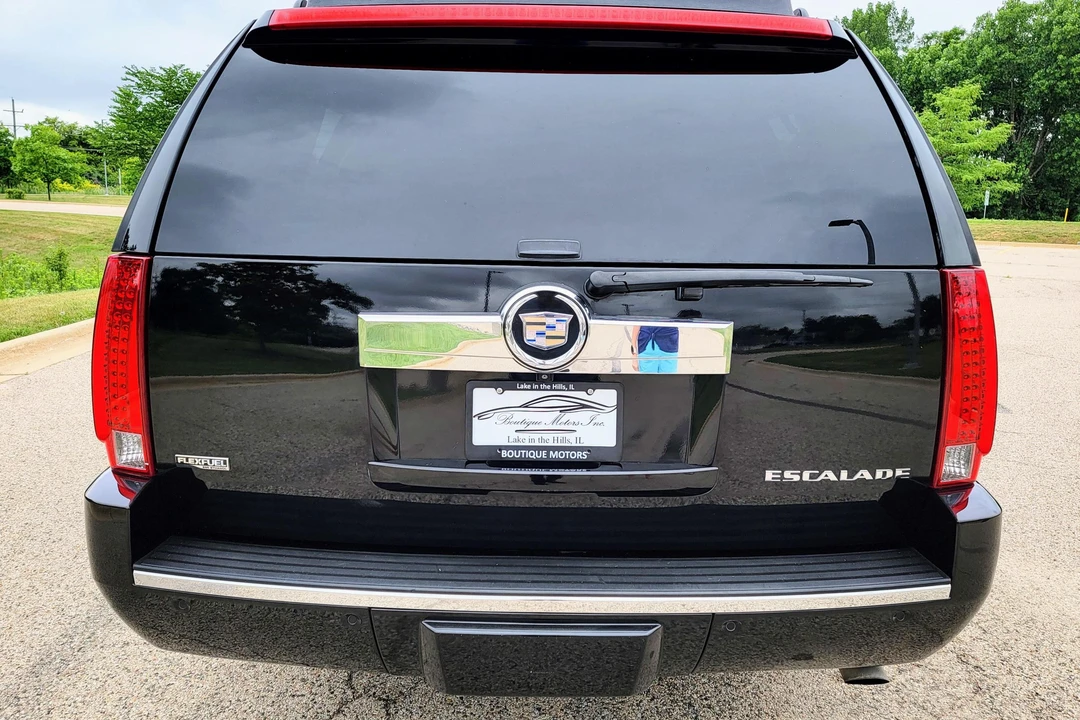 2009 Cadillac Escalade & EXT 3rd Gen - Image 5 of 31