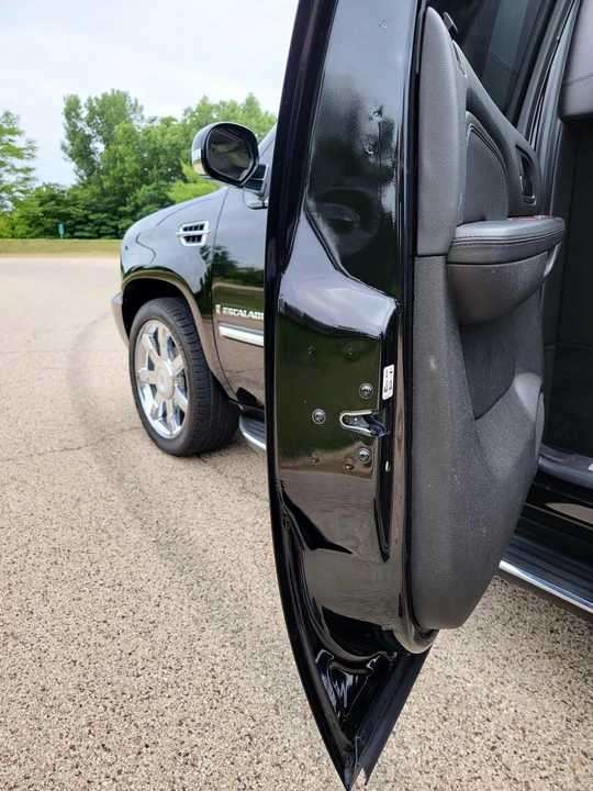 2009 Cadillac Escalade & EXT 3rd Gen - Image 18 of 31